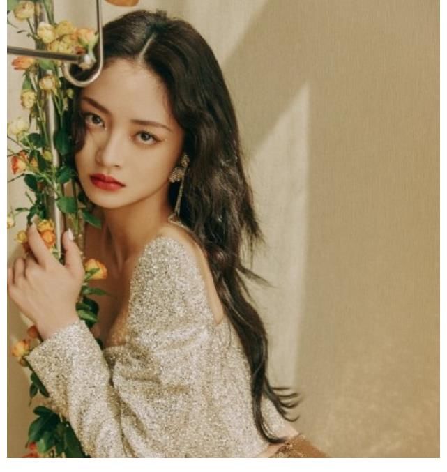 舞台|周洁琼发文告别《爆裂舞台》,表演两次惨遭淘汰,表演使人失望