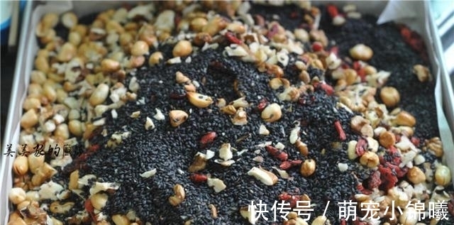 老公三天两头要吃的早餐,平底锅一烙10分钟就上桌,解馋还顶饱