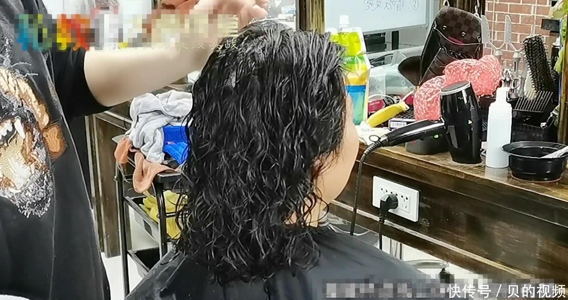 摩根烫+螺旋卷|年过五十发量少怎么烫减龄？摩根烫+螺旋卷，蓬松洋气又显发量多