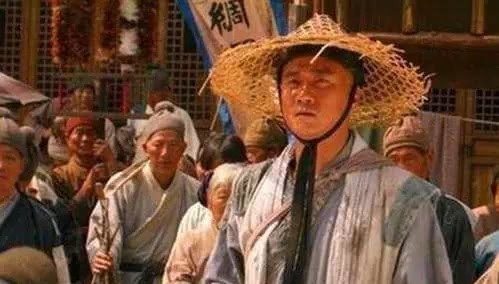 功臣|为何官僚世家称帝一般不杀功臣，相反布衣天子却大肆屠戮功臣