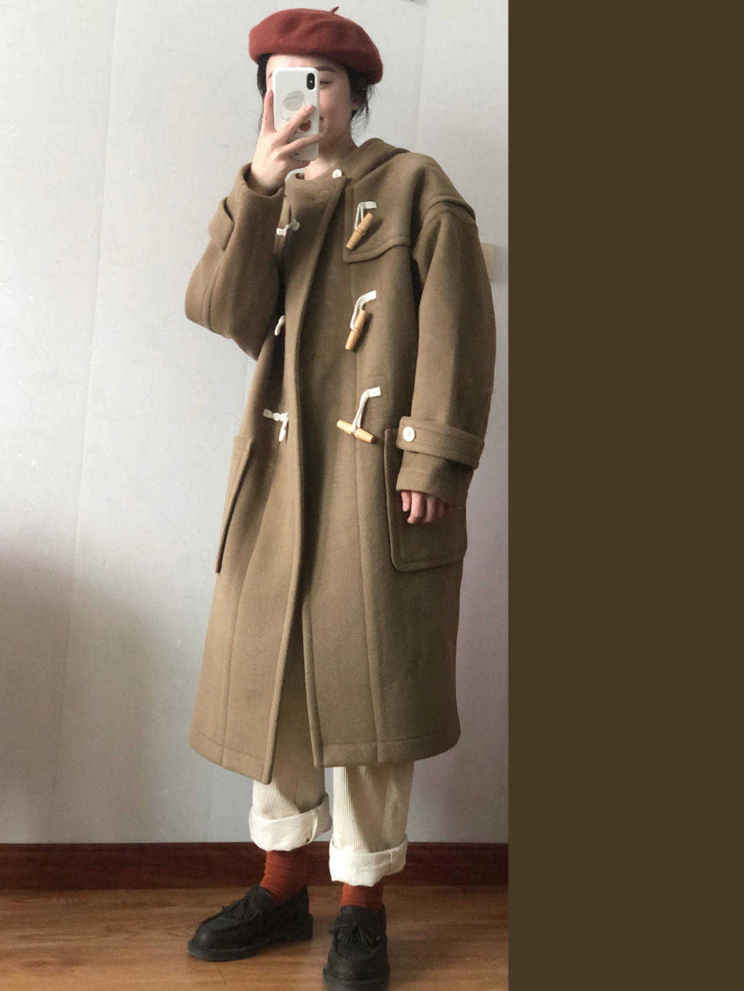 小姐姐 喜欢穿大衣的别再犹豫了!码住这款牛角扣大衣,上身效果真的很绝