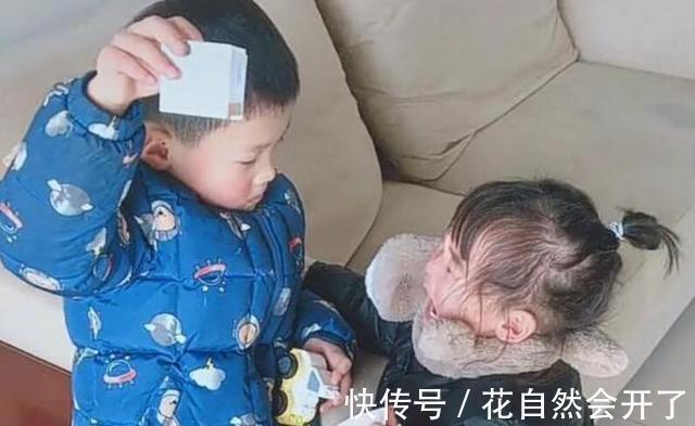 弟弟|二宝也不容易,打不过够不着,网友这是我见过混的最差的二胎