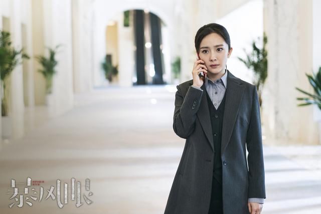 《暴风眼》收视率登顶，DS矿石对我们的国家究竟意味着什么？