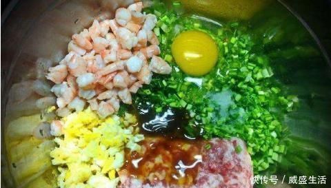 调饺子馅最避讳这“料”,不少人不懂仍在放,难怪肉馅发柴又难吃