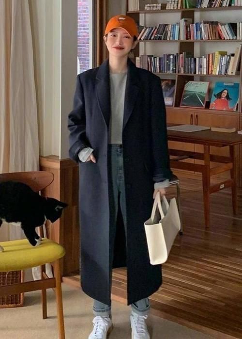 气温回升，脱了羽绒服什么？这几件单品建议备起来