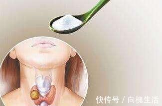 甲状腺结节|查出甲状腺结节后,这些食物最好远离,管好自己的嘴