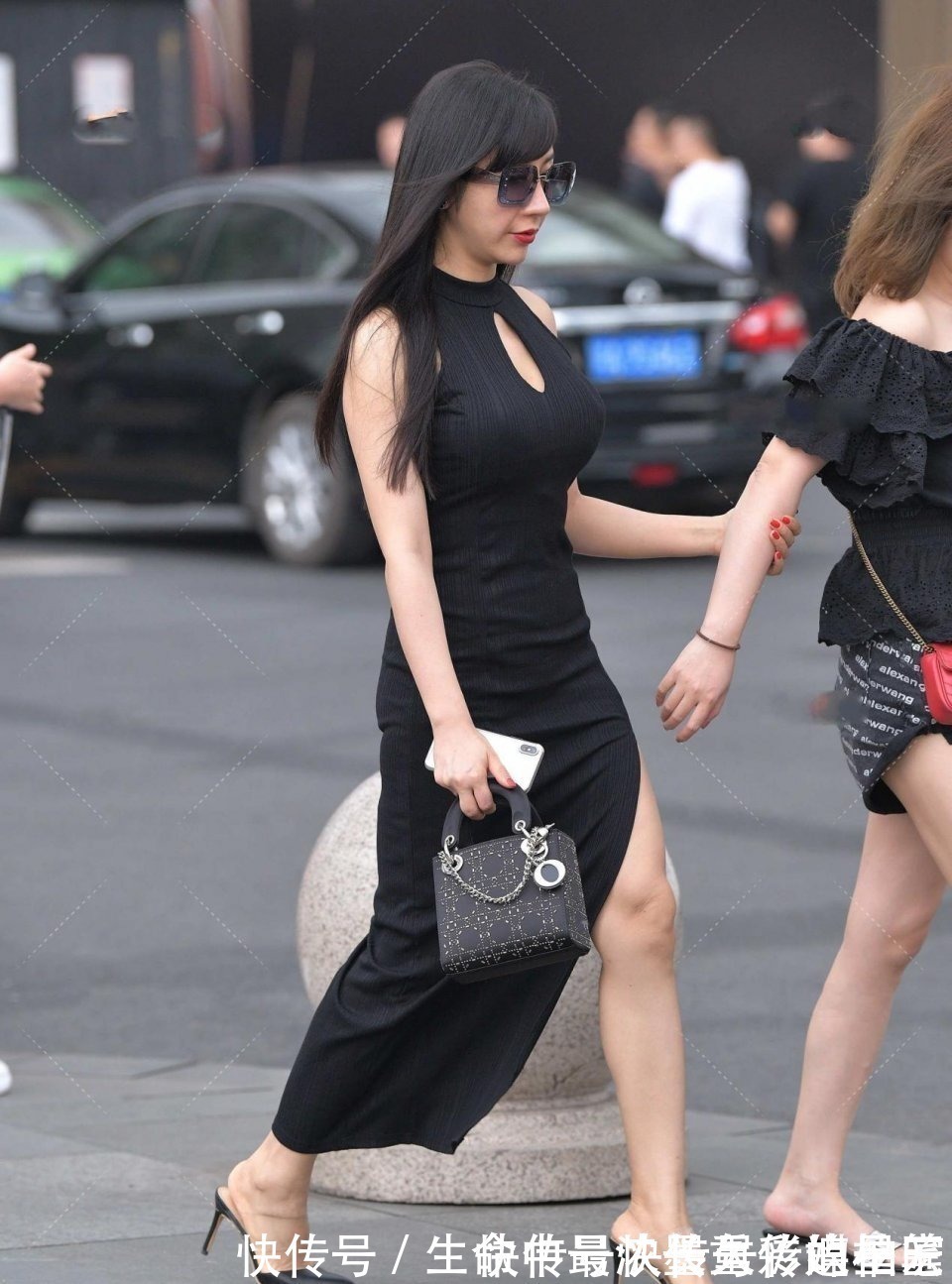 搭配 高压大气的少妇,走在大街上格外的迷人,一般人驾驭不了!