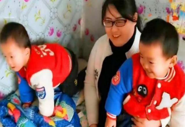 双胞胎儿子|5年前,“无腿妈妈”坚持做试管,怀上双胞胎儿子,如今怎么样了