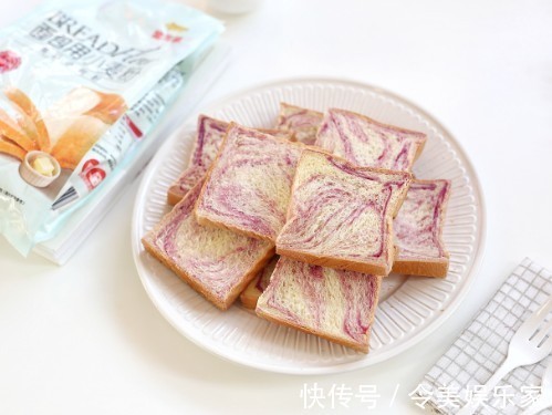 自制吐司总是干硬方法用错，难怪不柔软，诀窍分享给你，快试试