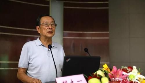 泡脚|“日行万步”是养生还是伤膝盖？亲身试验20年，答案一文揭晓