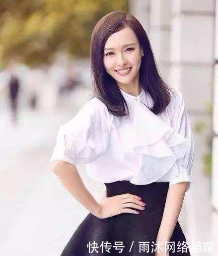 说不出来|街拍我有多喜欢你,我说不出来,但我心里明白