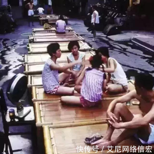 40年前的老照片,看看有沒有熟悉而又難忘的回憶呢?
