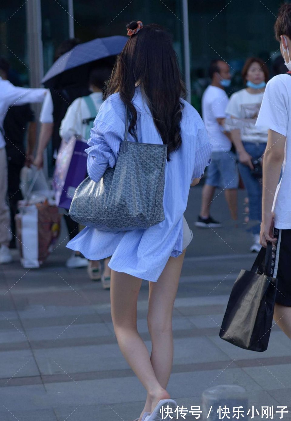 诱人|非常诱人的美女,高贵典雅的味道,带回家是爸爸妈妈喜欢的类型