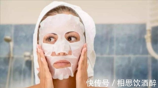 洗脸|洗脸后,直接用手拍打爽肤水?怪不得皮肤差!这样做才是正确的