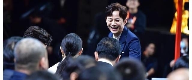 《快樂大本營》因升級停播,何炅謝娜合作新綜藝,易烊千璽待定