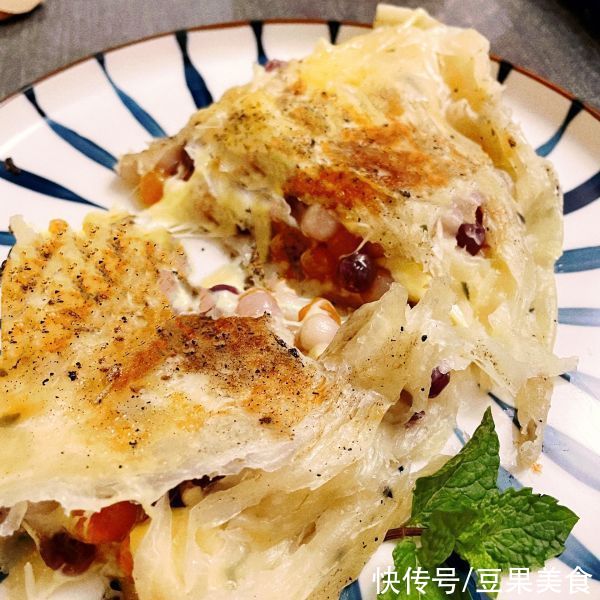 芝士芋圆手抓饼|芝士芋圆手抓饼