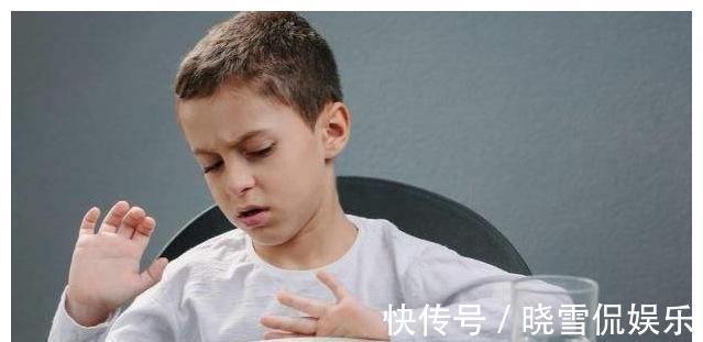 脾胃|“十娃九积”,3种饭别再吃了,孩子容易脾胃差,易生病