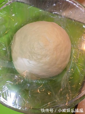 家庭版自制“炸油条”，不用泡打粉，保证个个空心，金黄又酥脆！