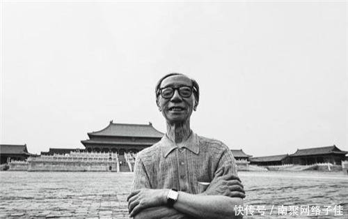 冷一笑|溥仪买票游故宫,看见专家介绍一花瓶,他冷冷一笑:那是皇上夜壶