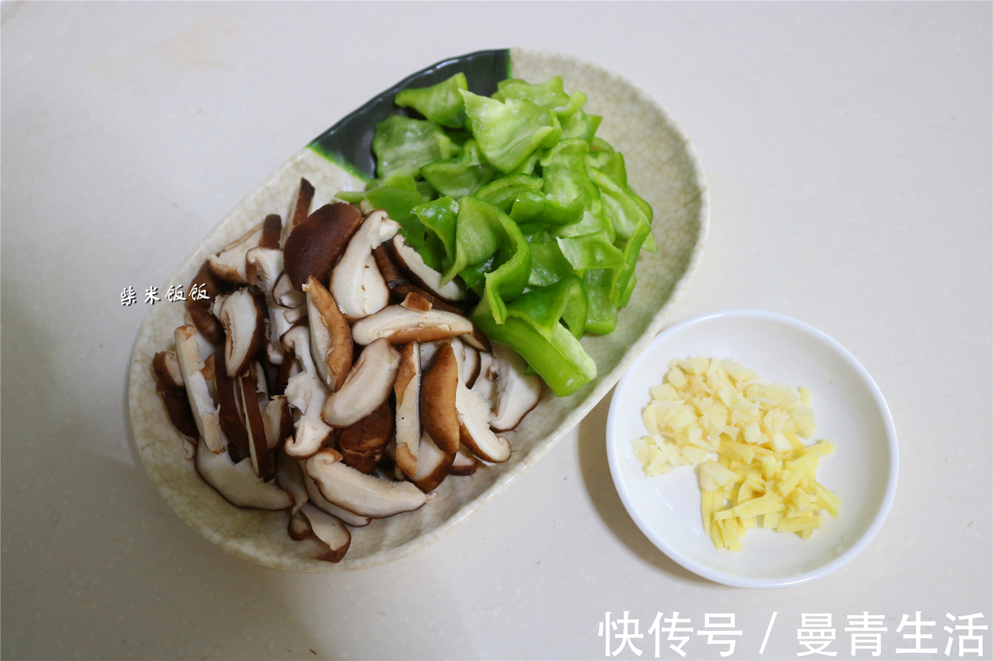 搭配|我家吃香菇,最喜欢搭配它,简单一炒,味道鲜美赛过吃肉