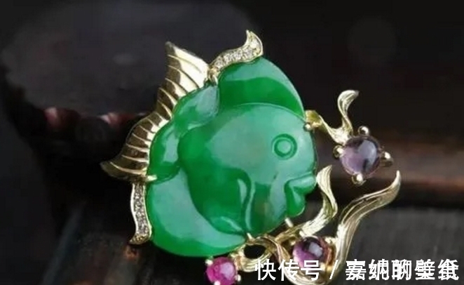 蝴蝶|翡翠雕刻首饰众多,面对动物镶嵌的翡翠首饰,你了解多少呢?