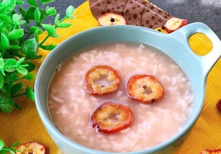 莲子|遮瑕霜反而是色斑问题越来越严重那么有什么好的美白方法呢