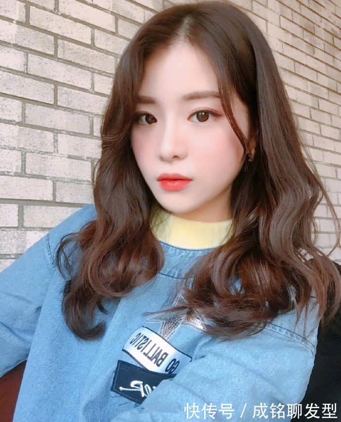 染膏|皮肤黄千万别染这三种颜色,不仅显黑更显蜡黄,不显白还影响气色