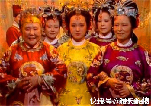 宝钗|贾母说的“我们家四个女孩儿”,究竟包括林黛玉吗?