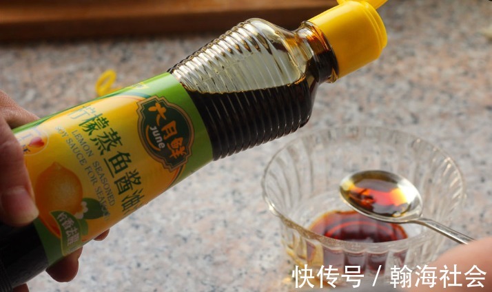 色泽|鲜嫩好吃的红焖大虾,色泽亮丽,鲜嫩微甜,大人小孩都爱吃