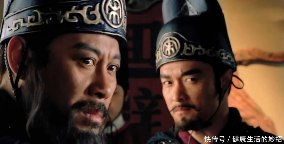 公种师道|李逵正在洗澡,扈三娘将其一箭穿心,鲁智深武松头也不回地走掉了