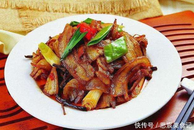 适量|五花肉炒之前,别急着下锅,放进水里煮熟,炒出来不油不腻特别香