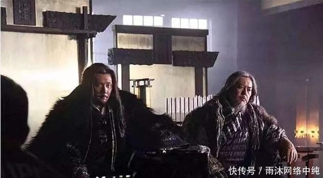 谋士|项羽的第一谋士范增，和刘邦的第一谋士张良相比，谁能更胜一筹？