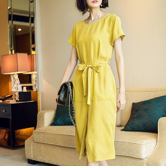 搭配 不懂搭配的妹子,直接穿连衣裙,省事儿又好看