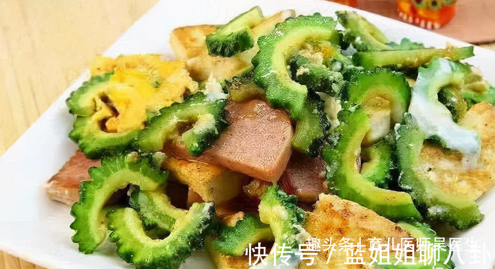 吴医师|女性气色好,多吃以下好的食物,排毒养颜,提高免疫力,越吃越好