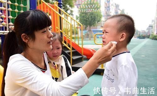 放学|幼儿园放学,早接孩子跟晚接区别有多大?老师不明说,家长要清楚