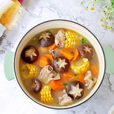 香菇|香菇玉米排骨汤
