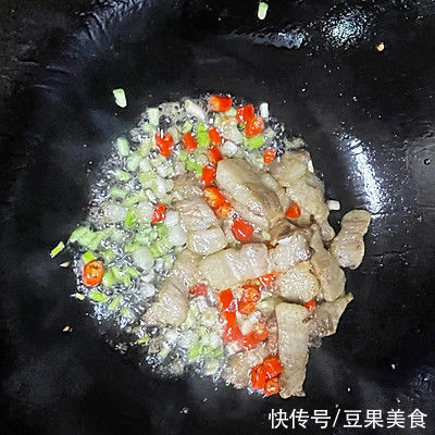 油豆腐|大白菜炖油豆腐这样做更好吃，不妨一试