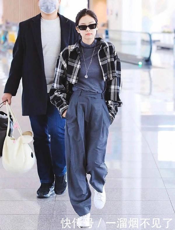 明星都爱一种穿法叫“上紧下松”,时髦又显身材,腿粗女生也能穿