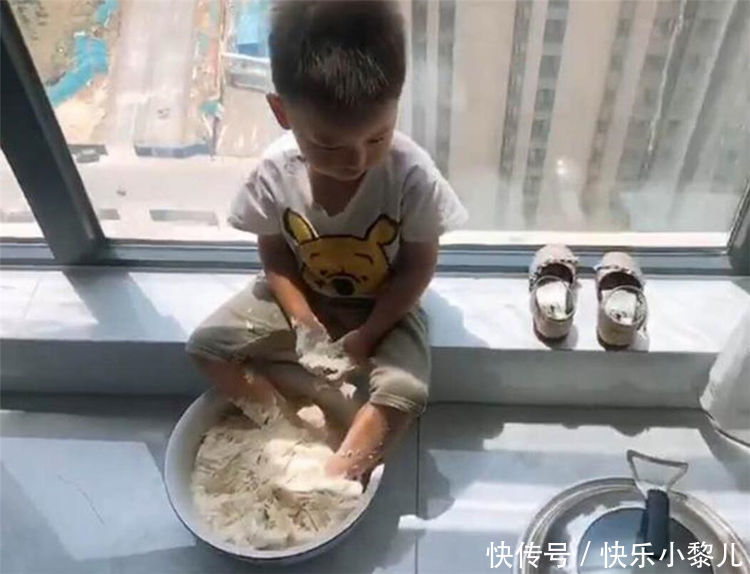 蒸馒头|宝妈刚想蒸馒头,一回头眼前一幕让她崩溃“这孩子我不想要了”