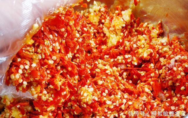 在家|在家做剁椒酱,别只知道放盐,再多放2味料,不长毛不变质