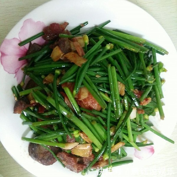 好吃|入冬就要吃此道菜，既省事又下饭，都不需要放盐，特好吃