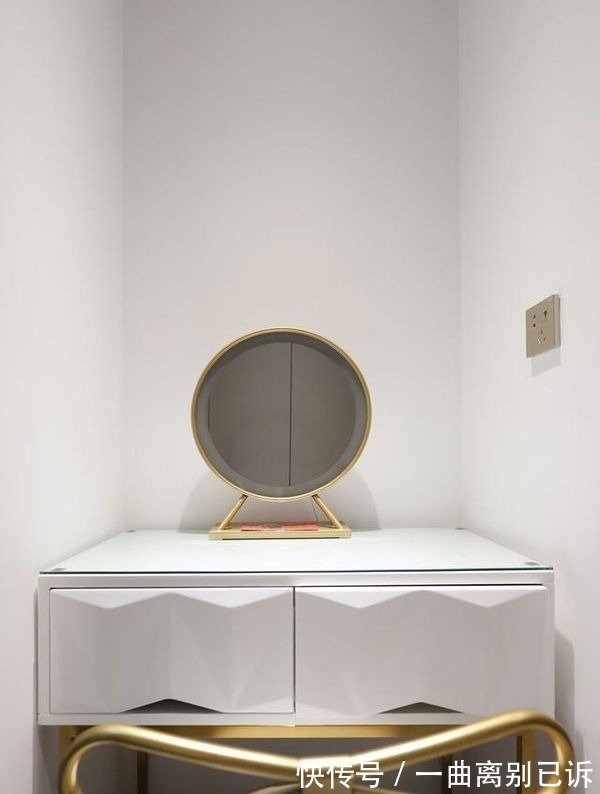 地台床|这是我见过最实用的家,每处空间都暗藏着人性化设计,太睿智了