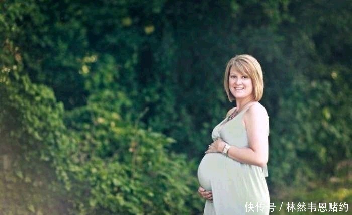 控制体重|孕晚期每天散步多久才能帮助顺产影响顺产的有哪些因素