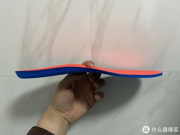 美津浓男士w优缺点明显的跑鞋——美津浓男士WAVE SKY 4缓震慢跑鞋