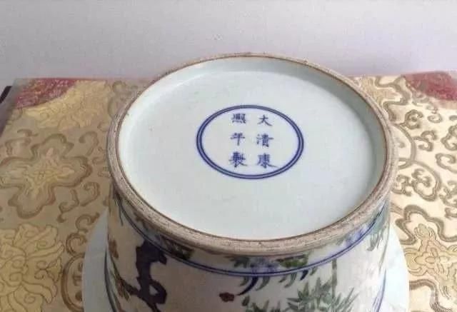 马未都捡漏正宗官窑花盆,出店后不敢告诉老板价格,怕他反悔