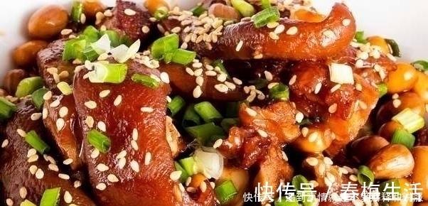 猪蹄|炖猪蹄时有技巧，记住3不放窍门，猪蹄又软又烂，好吃没异味