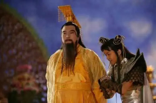 神兽!有一个来自虚空世界的神兽,被上古圣人打败,化为鸿钧老祖!