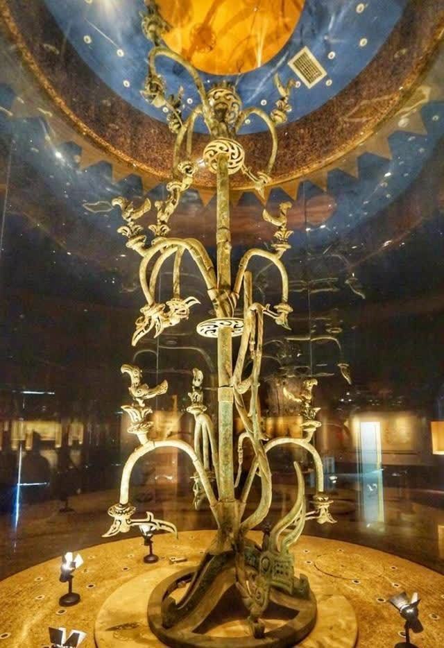 寓言故事$三星堆问世,神话故事被证实,山海经中记载的不是华夏文明吗?