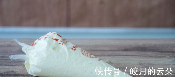 牛奶10种新鲜做法，软软糯糯，解馋又好吃，上桌抢光！