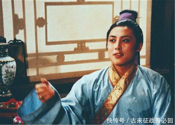 其实,《红楼梦》的作者已经再三暗示:贾琏可能是皇帝